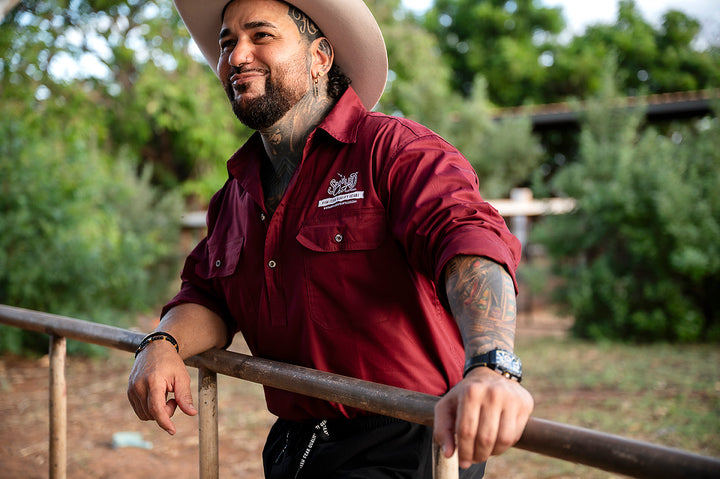 Men's Weekender Work Shirt - lifestyle photography 3