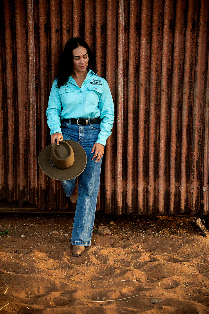 Women's Weekender Work Shirt -  DSC9076