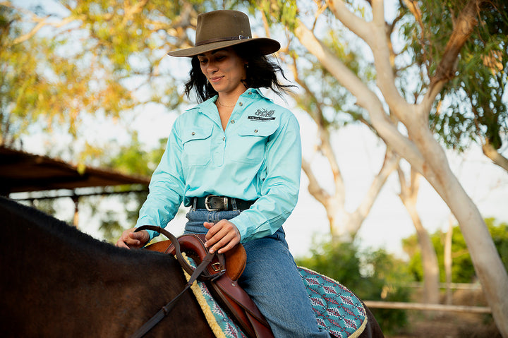 Women's Weekender Work Shirt -  DSC9146